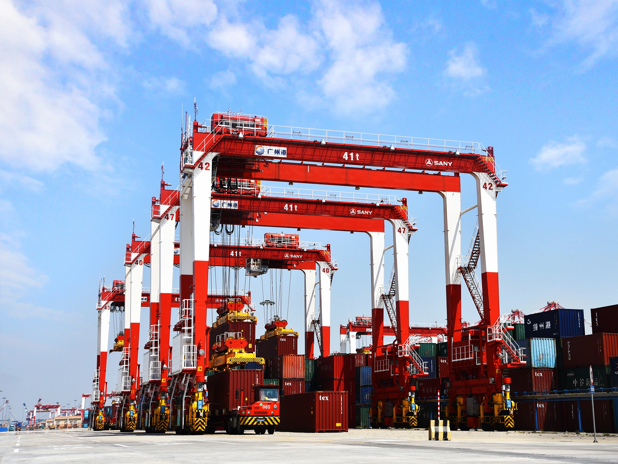 SANY rubber tyred gantry cranes operating in a container terminal